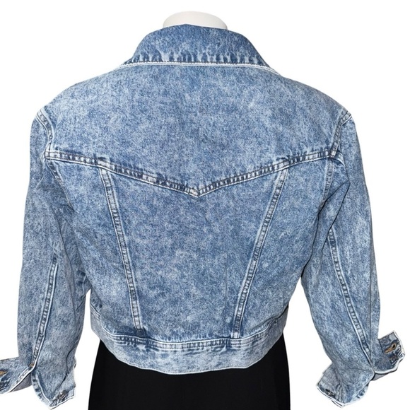 H&M Divided Women’s Blue Denim Jacket Small Stone Wash Cropped 100% Cotton - Picture 4 of 7